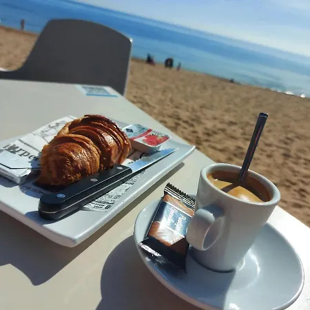 With Sea View, La Mata Apartamento *